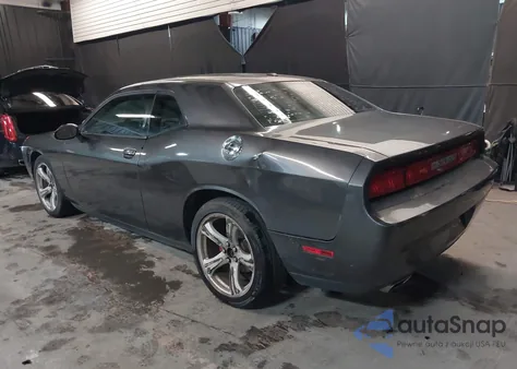 2013 Dodge Challenger Sxt z USA, uszkodzony, nr VIN 2C3CDYAG5DH593050